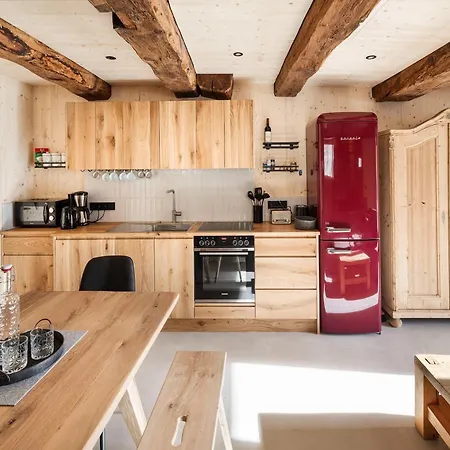 Elegant In A Converted Stable Matrei in Osttirol