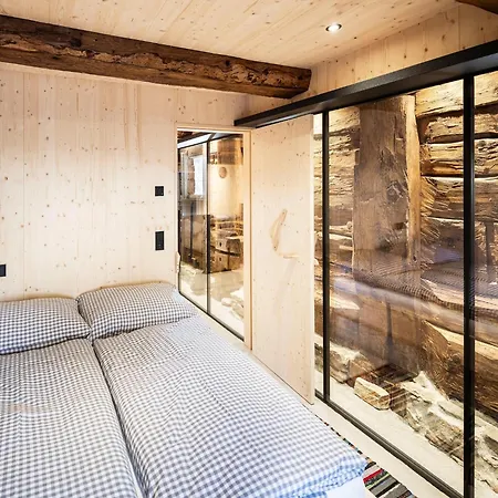 Elegant In A Converted Stable Apartmán